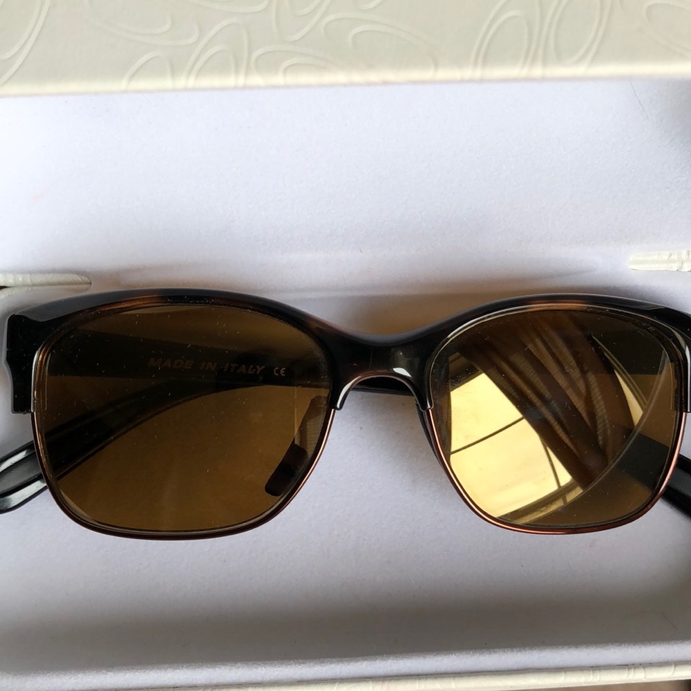 Women’s Oakley Sunglasses